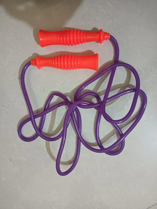 jumping%20rope%20Weighted%20Jump%20Rope%20-%20(1.5LB)%20Solid%20PVC%2012mm%20Diameter%20for%20Crossfit%20and%20Boxing%20-%20Heavy%20Jump%20Rope%20with%20Memory%20Non-Slip%20Cushioned%20Foam%20Grip%20Handles%20for%20Fitness%20Workouts%20Endurance%20and%20Strength%20Training%20-%20Image%203