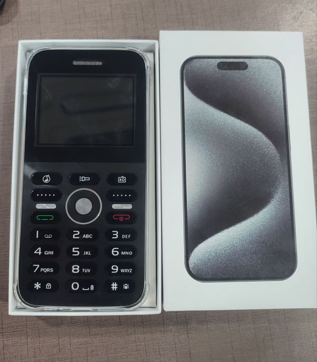 Kivi%20Mobile%2015%20Pro%20Max%20%20Kb%2099%20Feature%20Phone%20%7C%202.8%20Inch%20Big%20Screen%20%7C%202500%20Mah%20Battery%20%7C%20Type%20C%20Charging%20Port%20%7C%20One%20Year%20Company%20Warranty%20-%20Image%206