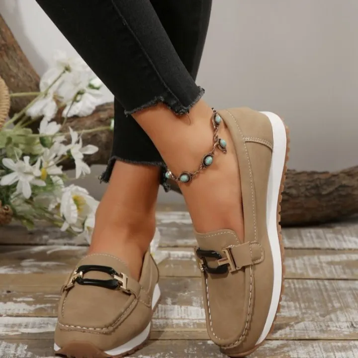 Spring%20New%20Women's%20Buckle%20Low-top%20Casual%20Shoes%20Fashion%20Round-toed%20Vulcanized%20Shoes%20Comfortable%20Slip-on%20Women's%20Flat%20Shoes%20-%20Image%205