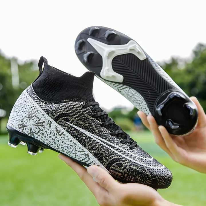 Hot-Selling%20Football%20Boots%20Men's%20Soccer%20Cleats%20Kids%20Boys%20Football%20Shoes%20Wear-Resistant%20Training%20Soccer%20Shoes%20Non-Slip%20Sneakers%20-%20Image%202