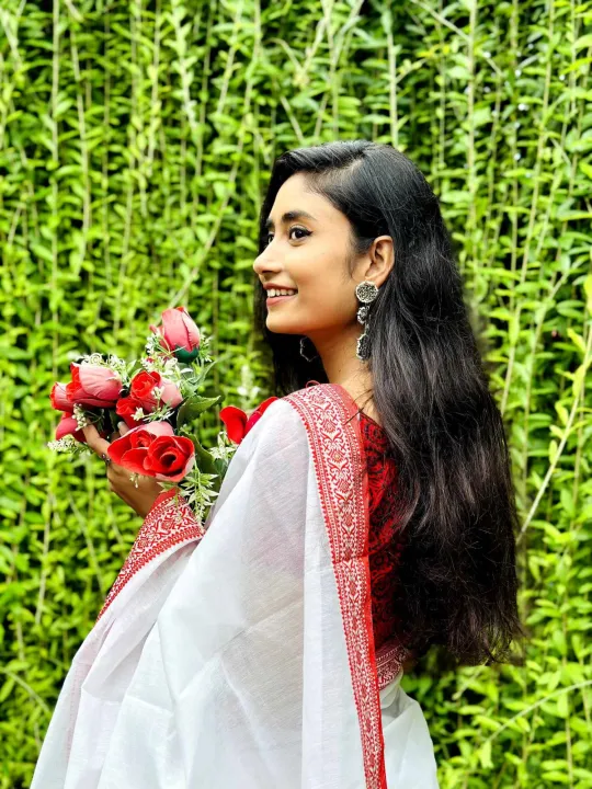 Half%20Silk%20Jonaki%20Par%20Saree%20for%20Women%20-%20Perfect%20for%20Any%20Occasion%20and%20Season%20-%20Image%205