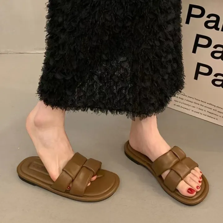 Women's%20Summer%20Outdoor%20Sandals%20Soft%20Bottom%20Flat%20Slippers%20Beach%20Casual%20Fashion%20Crystal%20Pad%20PVC%20Material%20Breathable%20Slip-On%20Shoes%20-%20Image%203