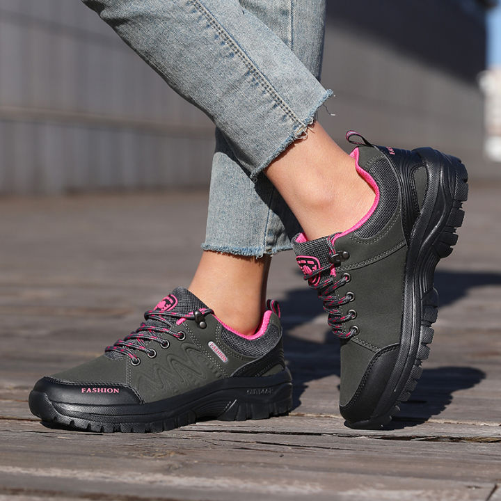 Women%20Hiking%20Shoes%20Outdoor%20Waterproof%20Sneakers%20Non%20Slip%20Walking%20Shoe%20Luxury%20Brand%20Comfortable%20Footwear%20New%20Women%20Climbing%20Boots%20-%20Image%205