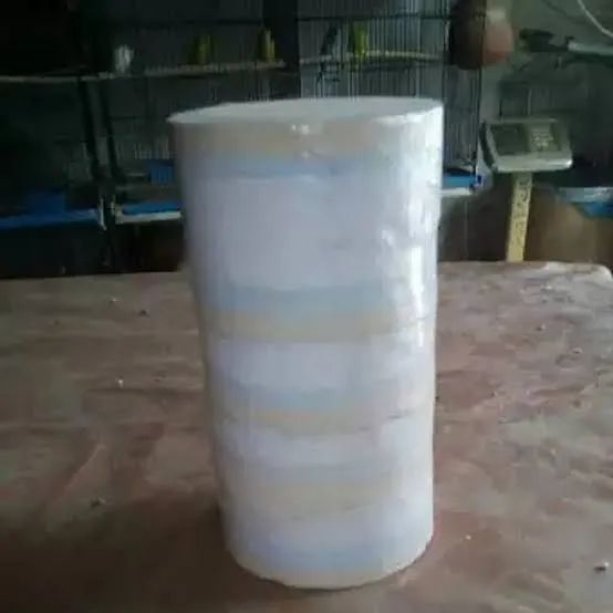 Calcium%20Block%20for%20Birds%20Budgies%20Lovebirds%20and%20Cockatiel%20Parrots%20packs%20Of%20Five%20-%20Image%202