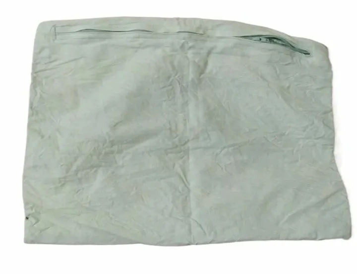 pack%20of%20two%20cushion%20covers,%20one%20red/%20maroon%20and%20golden%20in%20colour,%20two%20piece%20unfilled%20cushion%20covers,%20without%20filling%20-%20Image%203