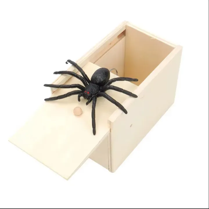 Tricky%20Toy%20Simulation%20Spider%20Wooden%20Box%20Spoof%20Insect%20Spider%20Box%20Creative%20Haunted%20House%20Horror%20Scene%20Layout%20Small%20Wooden%20Box%20-%20Image%207