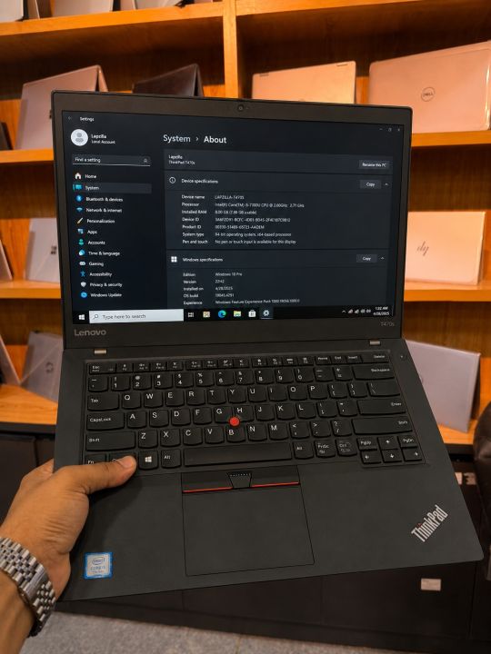 Lenovo%20ThinkPad%20T470S%20Core%20i5%207th%20Gen%208GB%20RAM%20256GB%20SSD%2014%20Inch%20-%20Image%202
