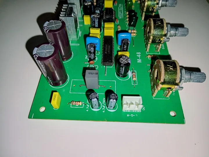 LM1036N%20IC%20used%20the%20best%20quality%203%20way%20tone%20control%20circuit%20board%20with%20sound%20buster%20switch.%20-%20Image%204