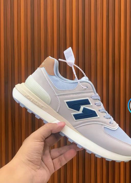 Trendy%20Chunky%20Sole%20Casual%20Sneakers%20/%20Fashion%20Sport%20Shoes%20-%20Image%202