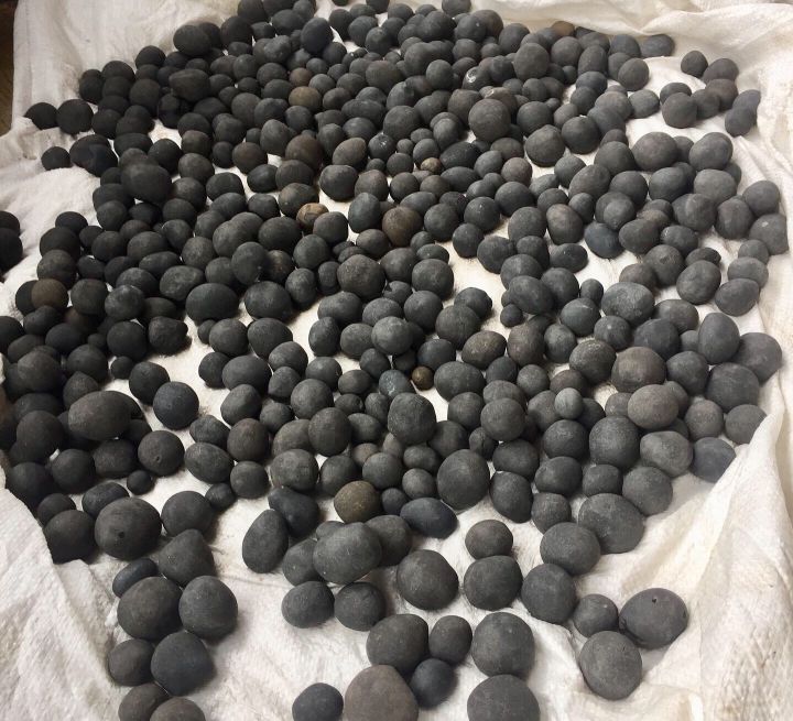 Kali%20Gandaki%20River%20Natural%20Shaligram%20stone%20for%20worship%20/%20lord%20bishnu%20ji%20stone%20-%20Image%203