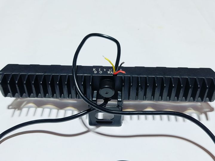 LED%20FOGLIGHT%20SLEEK%209%20LENS%20TRUCK%20LIGHT%20FOR%20DC%2012V%20AND%2024V%20VEHICLE%20-%20Image%205