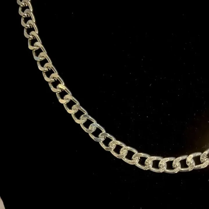 Silver%20Chain%20For%20Boys%20Stylish%20Neck%20Chain%20Silver%20Chain%20For%20Men%20Silver%20Plated%20Stainless%20Steel%20Chain%20-%20Image%204