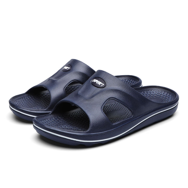 New%20slippers%20men's%20summer%202025%20new%20trend%20home%20indoor%20bathroom%20bathing%20leisure%20wear-resistant%20outdoor%20beach%20shoes%20light%2040-45%20-%20Image%206