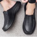 Men chef shoes casual loafers waterproof and oil-proof kitchen work slip-on men shoes outdoor non-slip beach slippers large size. 