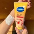 Vaseline Healthy Bright SPF 50+ Daily Protection Brightening Serum - 170ml.