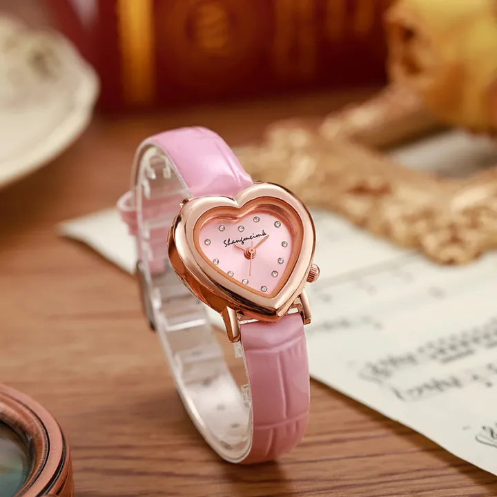 Women's%20Watch%20Fashion%20Rhinestone%20Heart%20Dial%20Leather%20Band%20Quartz%20Watches%20-%20Image%203