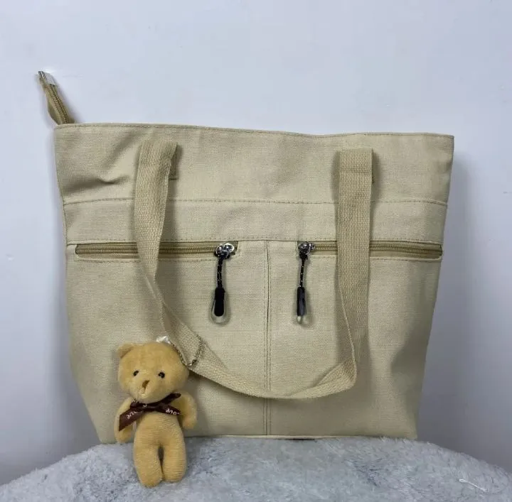 canvas%20fabric%20bags%20for%20school%20college%20university%20office%20and%20out%20door%20activities%20-%20Image%205