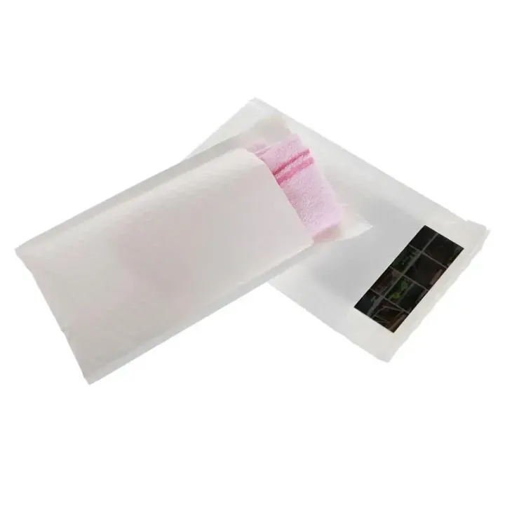 50PCS%20White%20Bubble%20Mailers%20Bubble%20Padded%20Mailing%20Envelope%20Mailer%20Foam%20for%20Packaging%20Self%20Seal%20Shipping%20Bag%20Bubble%20Padding%20Bag%20-%20Image%205
