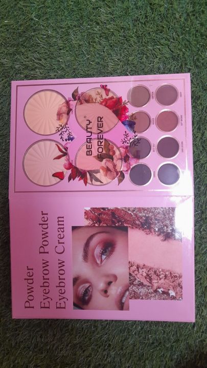 Beauty%20Forever%20Full%20Makeup%20Kit%20Book%20-%20Image%208