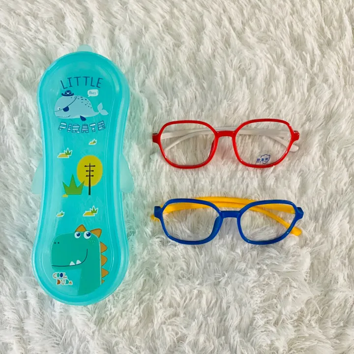 Blue%20light%20blocking%20glasses%20eye%20protection%20glasses%20for%20ages%206-15%20years%20-%20Image%206