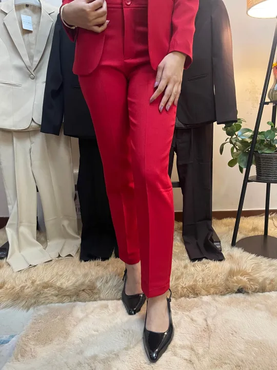 Boss%20Lady%20Single%20Breasted%20Classic%20Red%20Formal%20Blazer%20for%20Women%20-%20Image%206