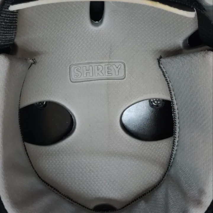 GM%20CRICKET%20BATTING%20HELMET%20-%20Image%208