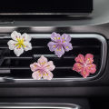 2pcs Car Perfume Clip Flower Air Outlet  Decorations Car Air Conditioner Air Vent Personalized Interior Decoration Accessories. 