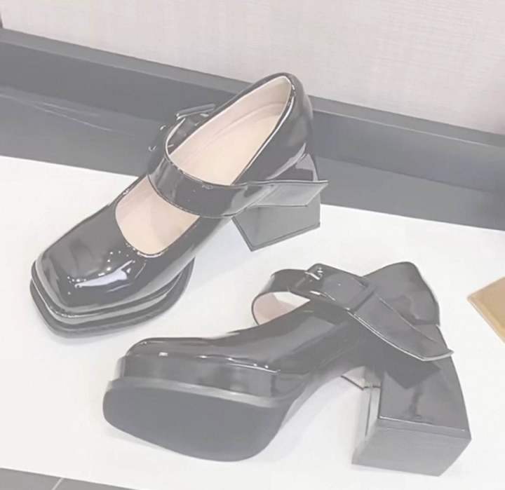 Retro%20Mary%20Jane%20Shoes%20Square%20Toe%20Japanese%20Style%20Jk%20Small%20Leather%20Shoes%20Women's%20High%20Heels%20Chunky%20Heel%20Single%20Strap%20Lolita%20Shoes%20-%20Image%206