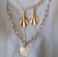 Korean jewellery set. 