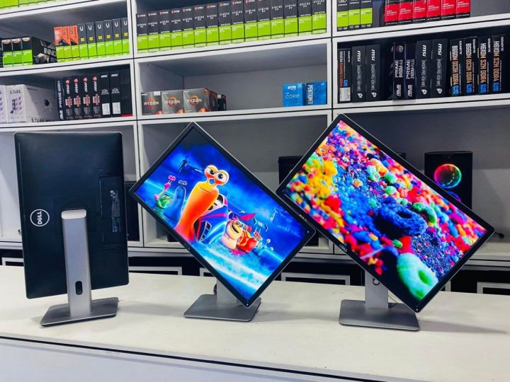 DELL 24" INCH ULTRA SHARP IPS FULL HD Monitor