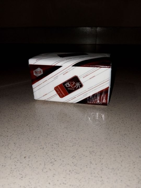 Premium%20Quality%204%20%20ply%20Tissue%20450%20Sheets%20-%20Image%205