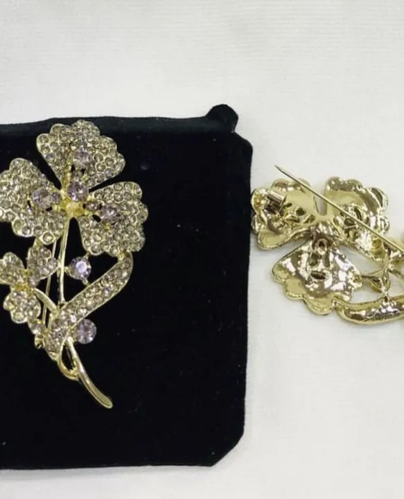 fancy%20baroch%20(nikab%20Pin)%20-%20Image%204