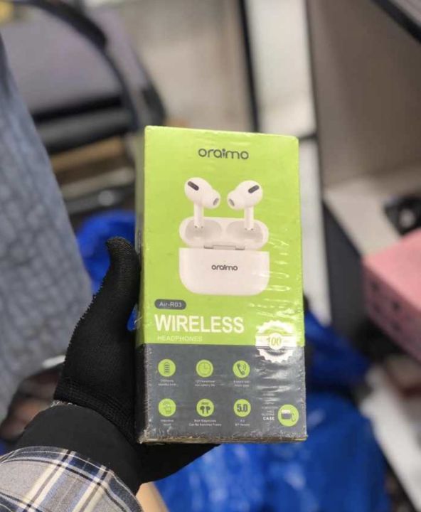 ARAIMO%20Air-R03%20WIRELESS%20HEADPHONES%20-%20Image%202