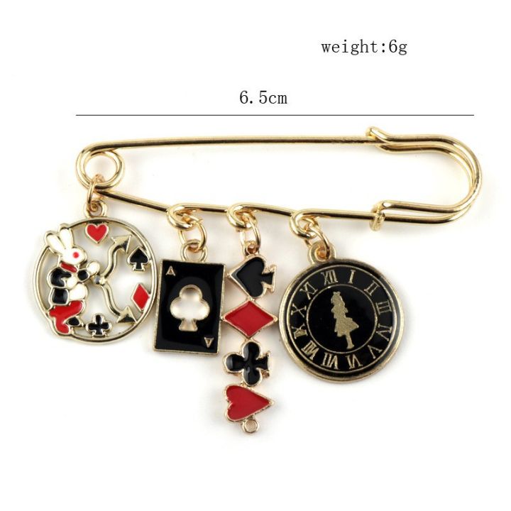 Alice%20Pin%20poker%20clock%20rabbit%20brooch%20coat%20collar%20with%20accessories%20High%20Quality%20Cosplay%20Props%20Pendant%20Accessories%20Cosplay%20Props%20-%20Image%205