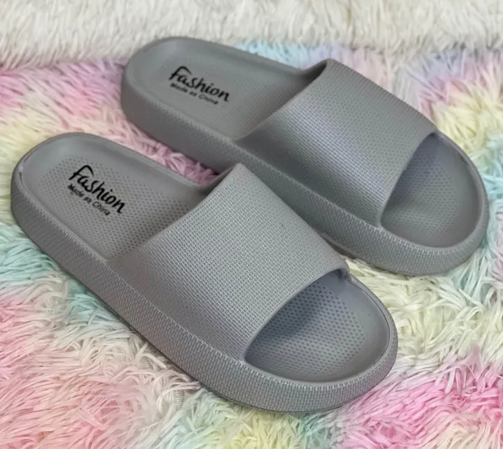Trendsetter%20-Upscale%20Living%20-New%20Comfortable%20Solid%20Slides%20Slippers%20Sandal%20for%20Men-%20Inventive%20Choice%20Preferble%20-%20Low%20Hassle%20and%20Maintanance%20-%20Image%206