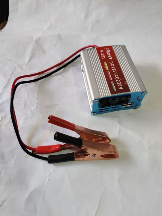 200%20Watt%20Solar%20Power%20Inverter%20DC%2012V%20to%20AC%20220%20V%20Power%20Inverter%20H-201%20-%20Image%204