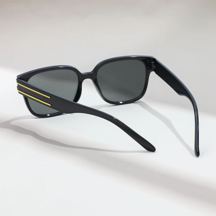 Fashion%20Women%20Sunglasses%20Square%20Sunglasses%20for%20Men%20and%20Women%20Trendy%20UV400%20Resistant%20Rainbow%20Versatile%20Glasses%20-%20Image%204