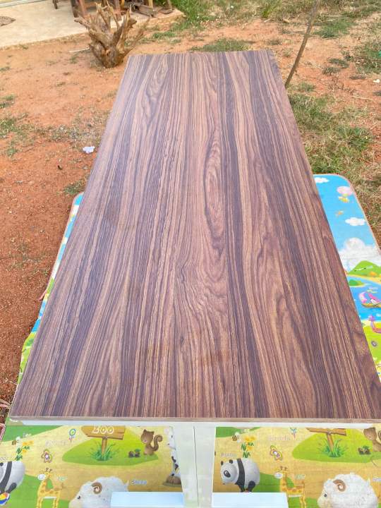 Desktop%20tabel%20and%20cabin%20table%20-%20Image%209