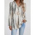 Plus Size Women's Casual New Casual V-neck Printed Fashionable Curved Hem Rolled Sleeve Shirt. 