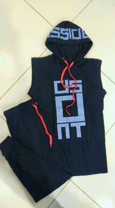 Sleeveless%20hoodie%20style%20summer%20Tracksuit%20for%20men%20in%20premium%20quality%20-%20Image%202