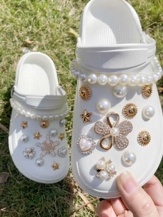 26pcs%20Hole%20Shoes%20Accessories,%20Including%20Detachable%20Star,%20Flower,%20Bear%20Design%20Shoe%20Charms,%20Suitable%20For%20Sandals%20&%20Beach%20Shoes%20&%20H%20-%20Image%206