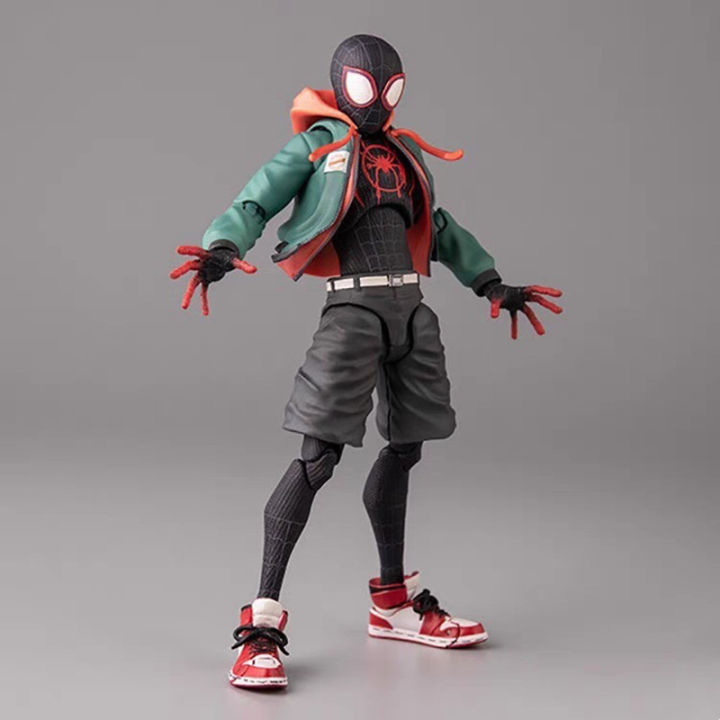 Miles%20Morales%20Spider%20Man%20Action%20figures%2015cm%20Multi-Accessories%20Super%20Hero%20Spiderman%20Movable%20Statues%20Model%20Collectible%20Ornaments%20-%20Image%204