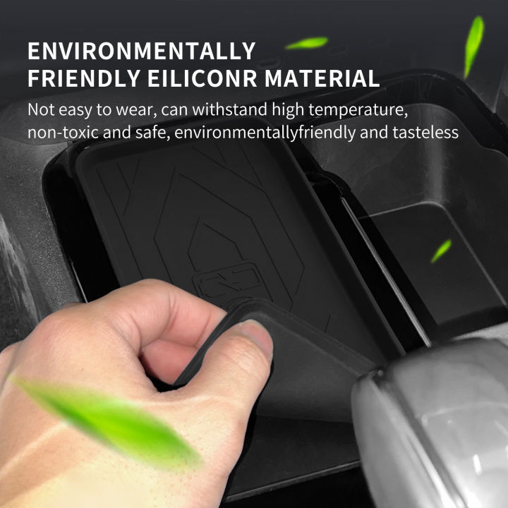 LUCKEASY%20for%20Toyota%20Camry%202025%20Anti-skid%20Pad%20Car%20Phone%20Wireless%20Charging%20Non-slip%20Pad%20Models%20Silicone%20Auto%20Accessories%20-%20Image%204