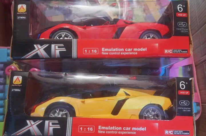 1:16%20Xf-Emulation%20Model%20Rechargeable%20Remote%20Control%20RC%20Car%20For%20Kids%20-%20Image%203