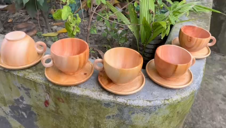 Customized Handmade Mahogany Wooden Cup - Unique and Personalized Gift for Your Loved Ones - Wooden Cup