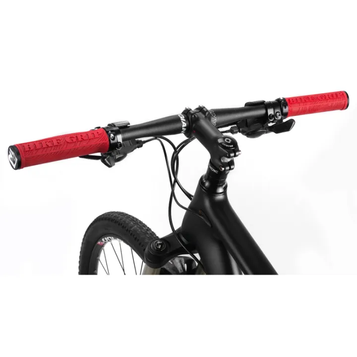 ROCKBROSBike%20Grips%20TPR%20%20Anti-slip%20Bicycle%20Handlebar%20Grips%20Soft%203D%20Lock%20On%20Handle%20Bar%20Cycling%20Parts%20MTB%20Mountain%20Bike%20Grips%20-%20Image%205