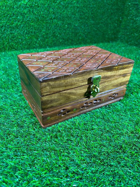 Jewellery%20box%20set%203%20pieces%20large%20box%20is%2010%E2%9C%96%EF%B8%8F6%20inches%20pure%20wooden%20jewellery%20boxes%20beautiful%20new%20design%20boxes%20red%20soft%20velvet%20inside%20-%20Image%204