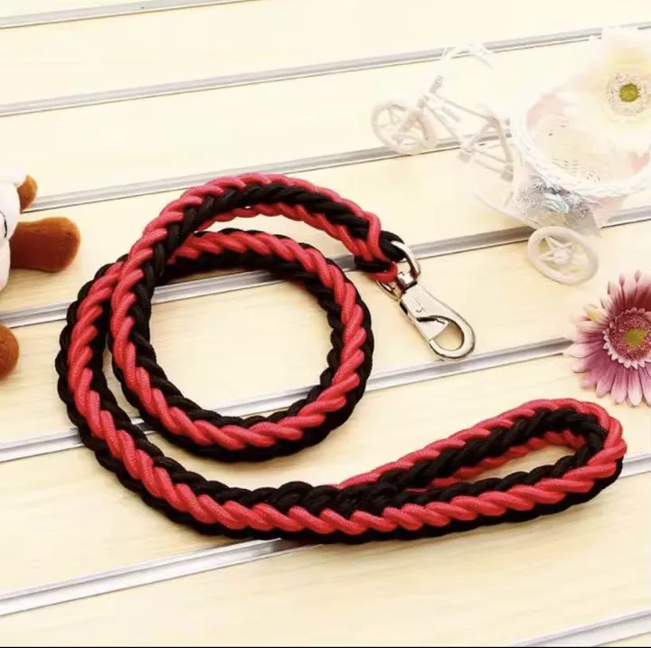 Heavy%20Duty%20Dog%20Leash%20for%20Large%20Dogs,%208%20Nylon%20Rope%20Braided%20Lead,%20Strong%20Durable%20Traction%20Strap%20for%20Medium%20to%20Big%20Dogs%20Pitbull%20-%20Image%205