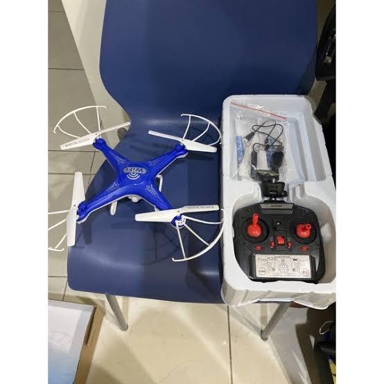 W8%20Sky%20Eye%20WiFi%20Drone%20%E2%80%93%206-Axis%20Gyro,%20FPV%20Camera,%202.4GHz%20Remote%20Control%0A%0A%0A.W8%20Remote%20Control%20Drone%20%E2%80%93%20HD%20FPV%20Camera,%20WiFi%20Live%20View,%206-Axis%20Gyro%0A%0A%0A%20W8%20Sky%20Eye%20Drone%20%E2%80%93%202.4GHz%20RC%20Quadcopter%20with%20FPV%20Camera%20&%20LED%20Lights%0A%0A%0A.%20W8%20WiFi%20FPV%20Drone%20%E2%80%93%20Remote%20Control%20-%20Image%203