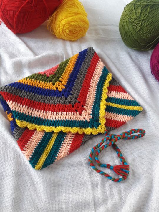 custom crochet quran pak cover.  medium size (11inch length×7.5inch width)